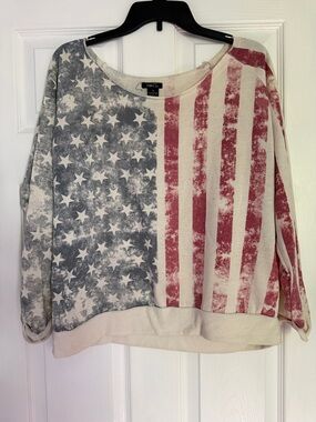 Rue21 Vintage-Style American Flag Pullover - Red, Blue, Cream